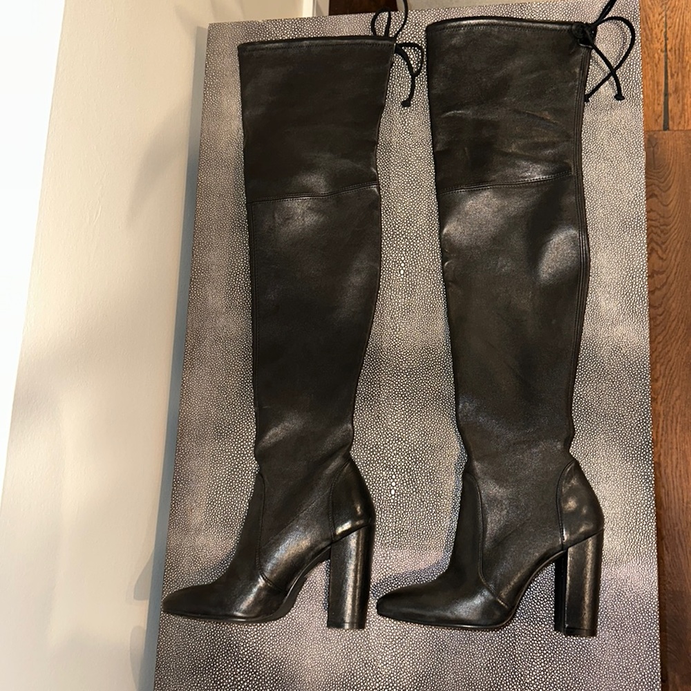 Stuart Weitzman Ariana 100 City Boot in Black Napa Leather